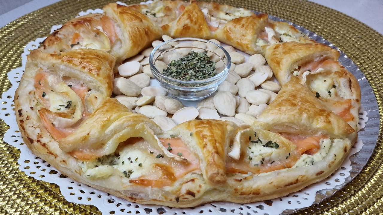 🌟 CORONA DE SALMÓN Y QUESO 🌟 #lacocinadenuberosaylila #recetas #recetasnavideñas