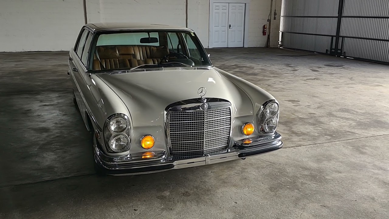 1971 Mercedes Benz 300 SEL 3.5 Walk Around