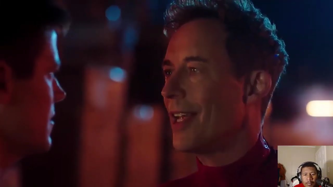 The Flash vs Reverse Flash: Epic Arrowverse Showdown!