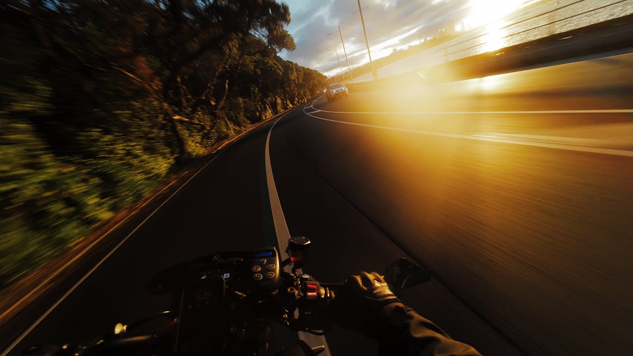 Relaxing Sunset Urban Ride | MT09SP Akrapovic