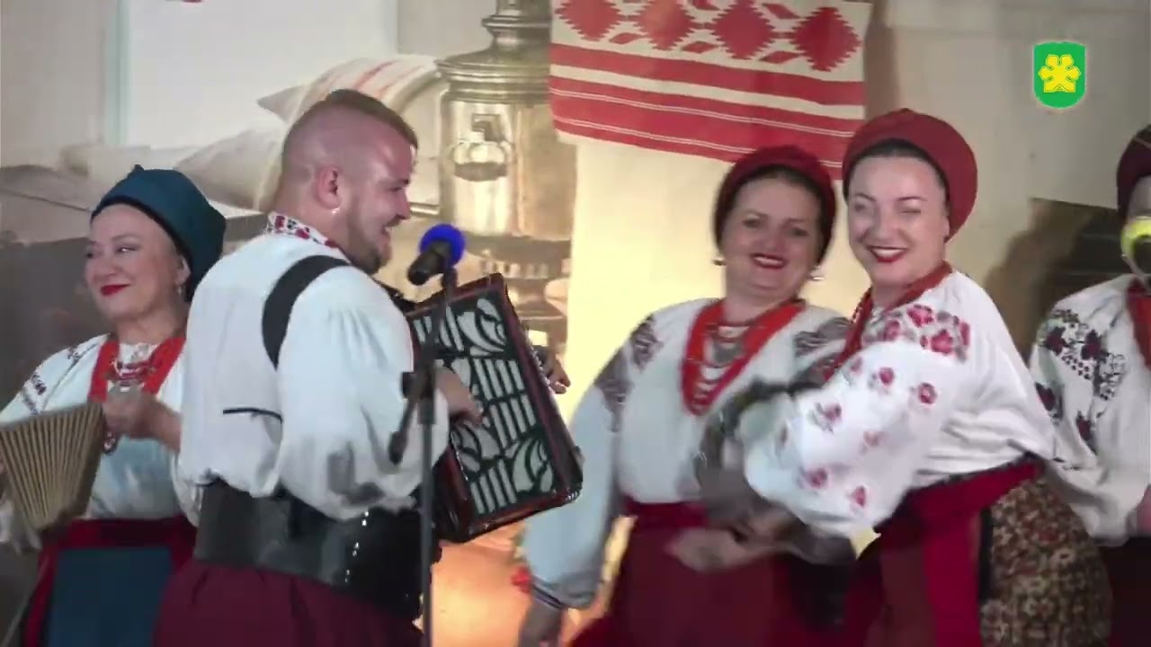 Народний фольклорний ансамбль «ГРОМИЦЯ» укр.нар.пісня «Ой полола дівчина лободу»