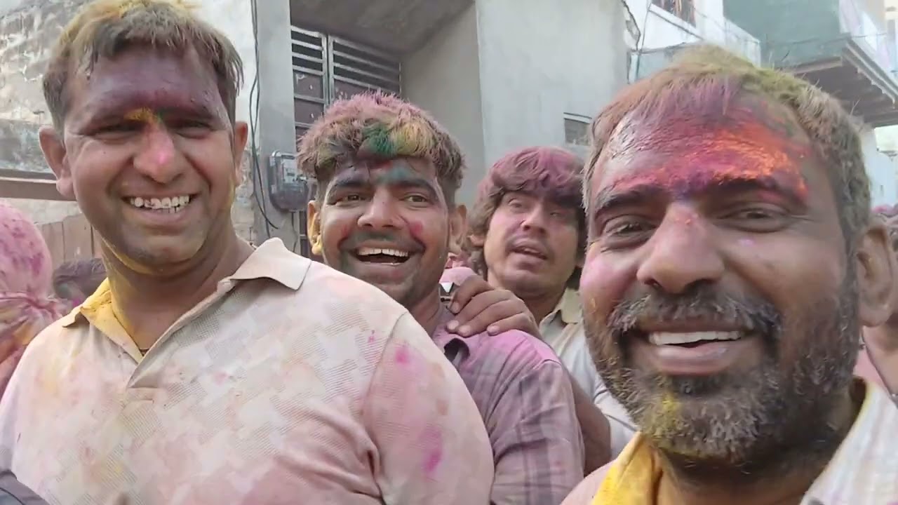 नंदगाँव गिडोह एक ही माँ के बेटा हे,जग में होरी नंदगाँव में हुरंगा,भाईचारा और प्रेम का प्रतीक नंदगांव