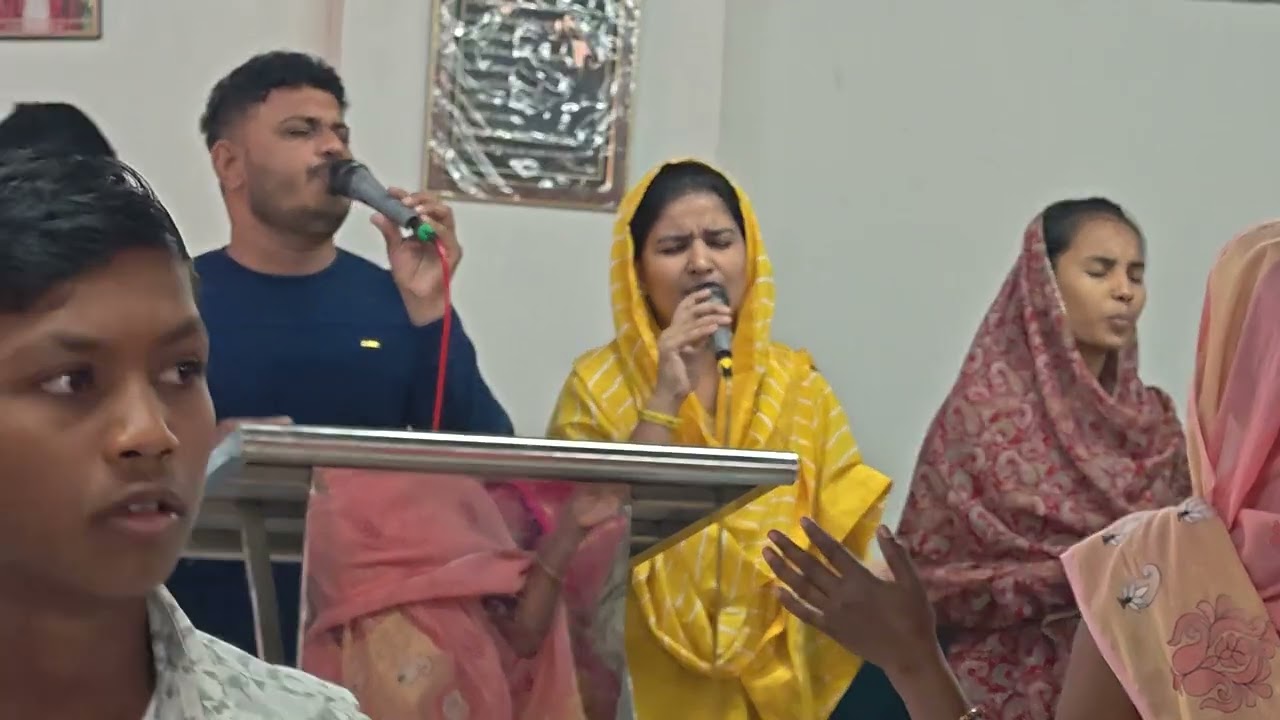 आराधना में करू प्रभू.......P. C. Church jamanpada 