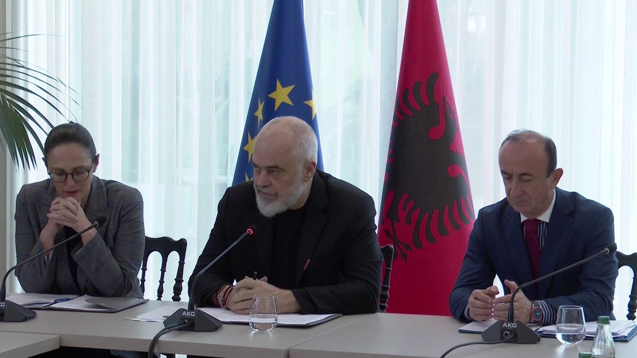 Top Channel/ “S’ka lënë gjë pa thënë për mua…”, Rama prezanton Dashnor Sulën si Kryeinspektor