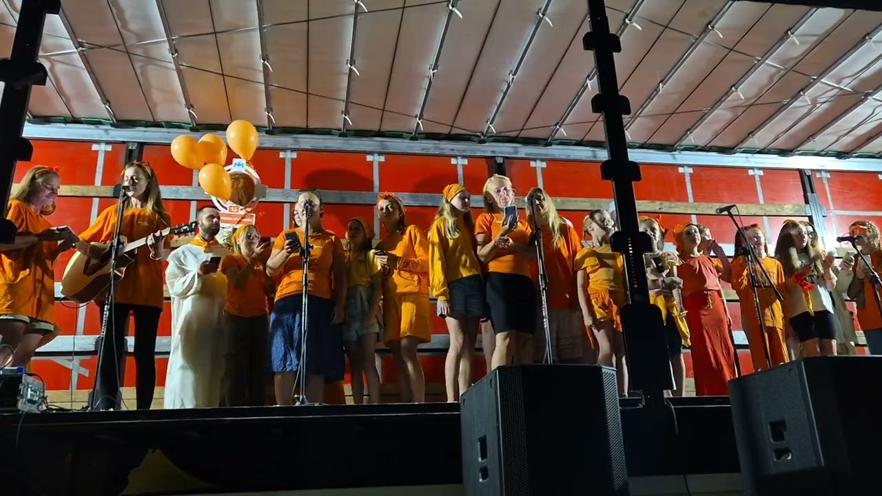 15 POMARAŃCZOWA 313 WPP SACROSONG