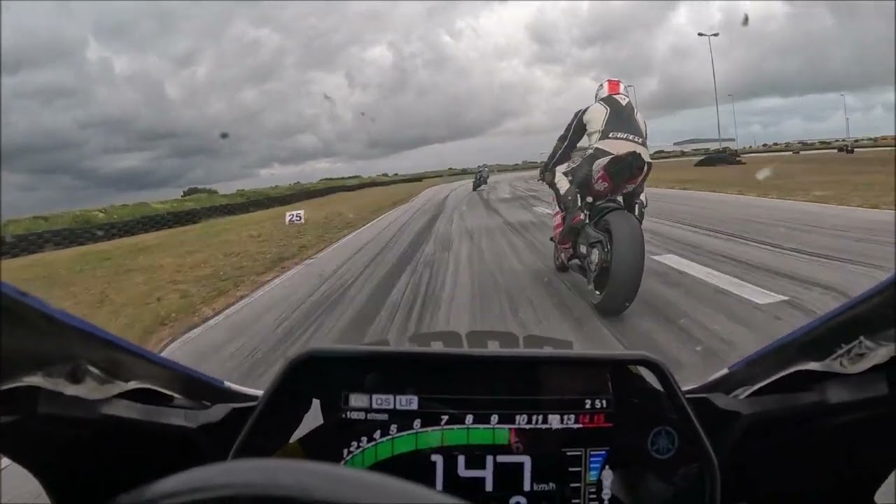 Yamaha R1 - Aldo Scribante Sept 2023