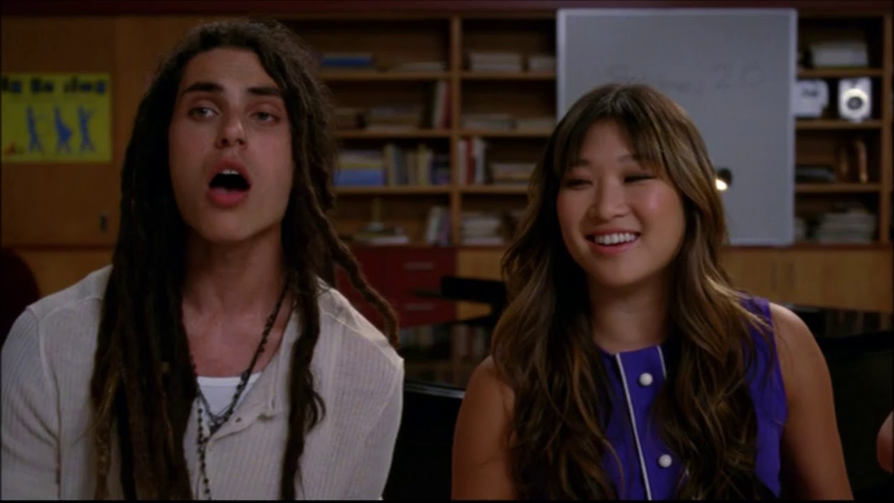 Glee - 3 (Full Performance + Scene) 4x02