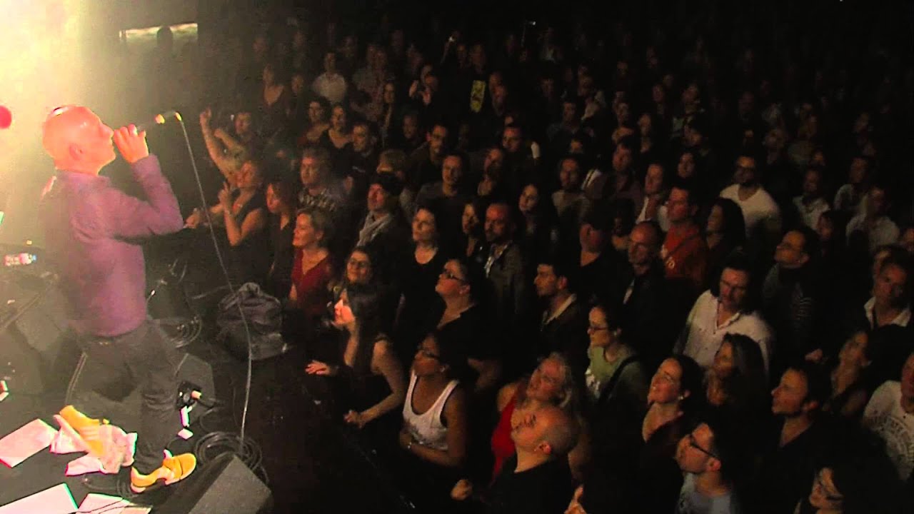 astonvilla - De jour comme de nuit - Live @ Le Trianon (2014)