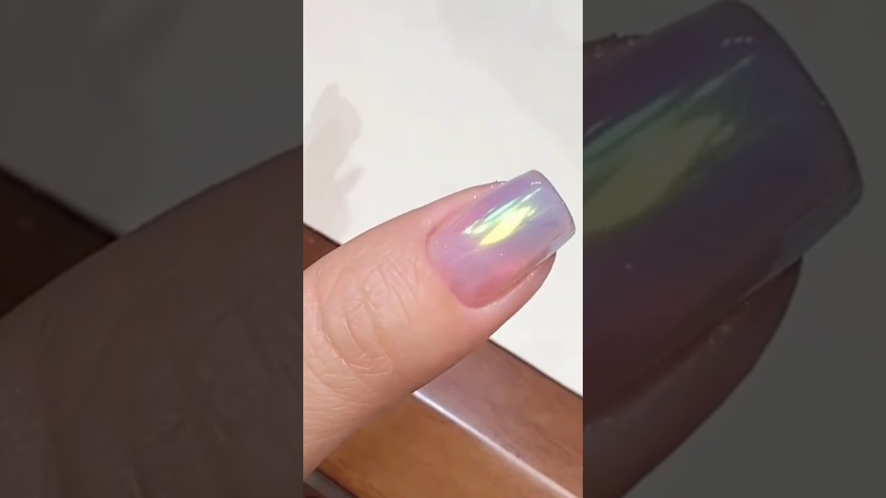 How to do unicorn chrome plating powder nail art.