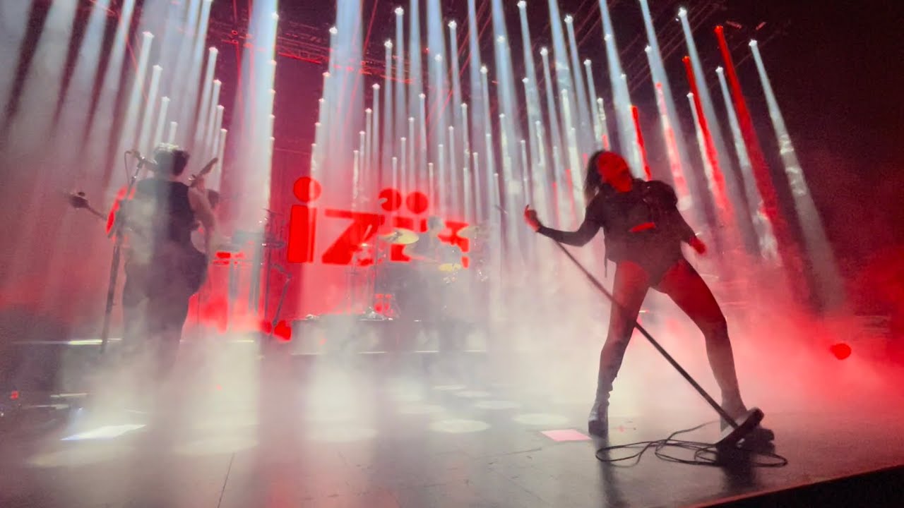 IZIA - La vitesse (Live at Krakatoa, Mérignac 20/01/2023)