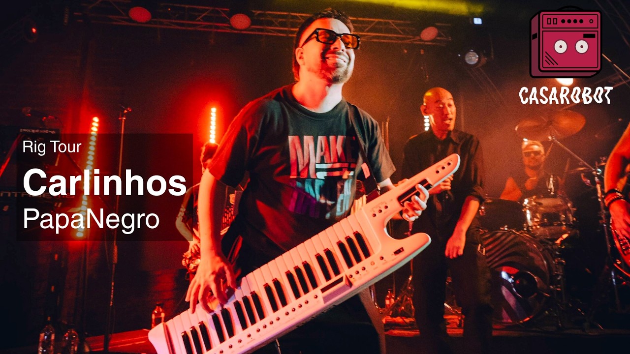 Los teclados de Carlinhos en el primer show de PapaNegro 2026