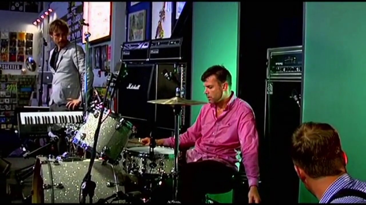 Battles - Wall Street (live at Amoeba 2011)