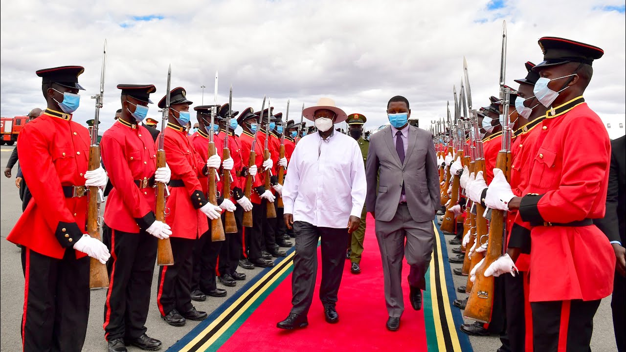 Museveni in Tanzania, tells Presidents: EAC Integration is for survival not Politics