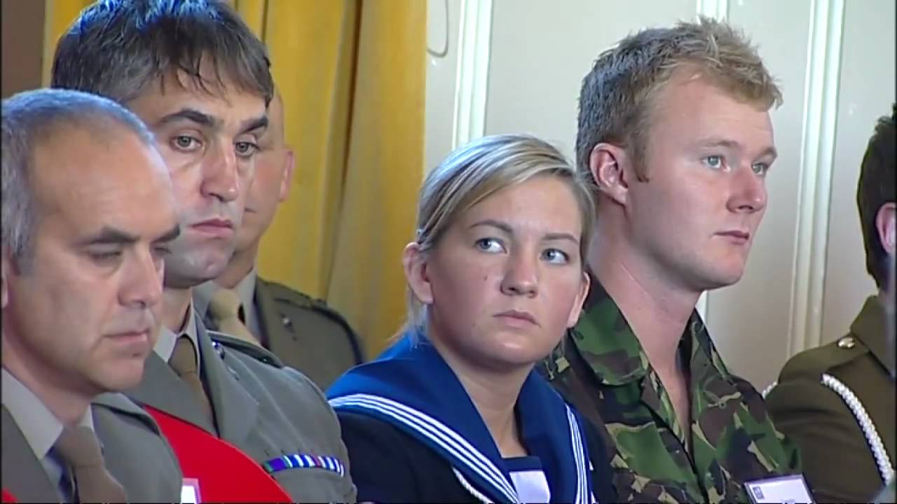 Самые храбрые в Британии удостоены чести