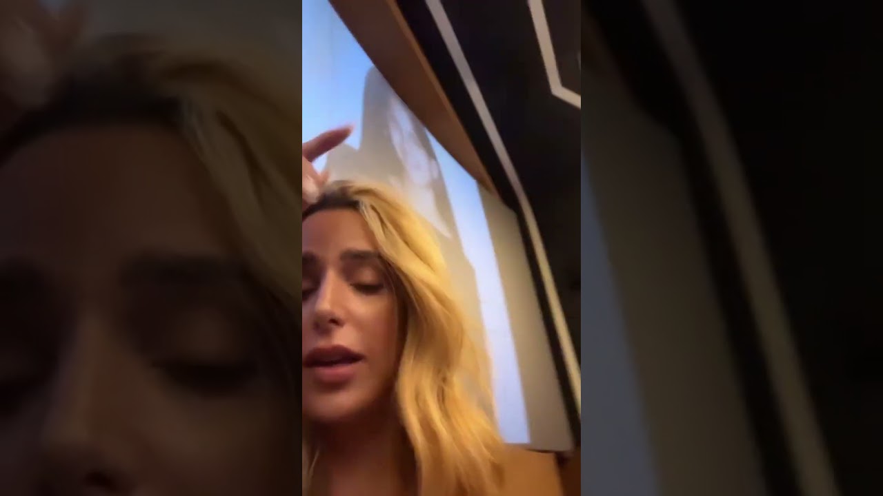 השורדת גל רובין רגע לפני ההרצאה הראשונה שלה בחיפה