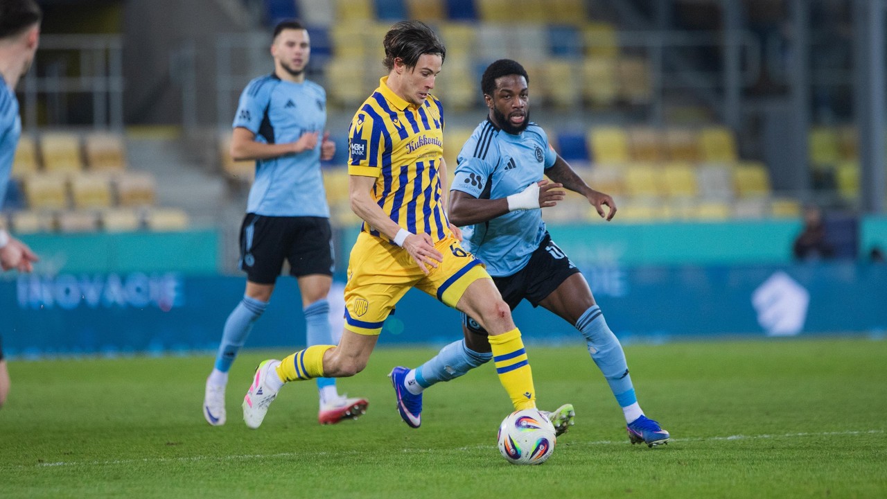 DAC 1904 - ŠK Slovan Bratislava 0:3 (0:2)