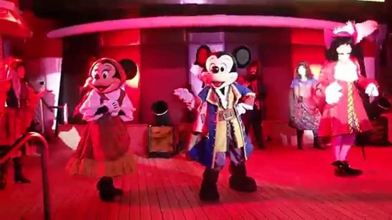 Pirates in the Caribbean Party (Mickey windy version) DCL 2015