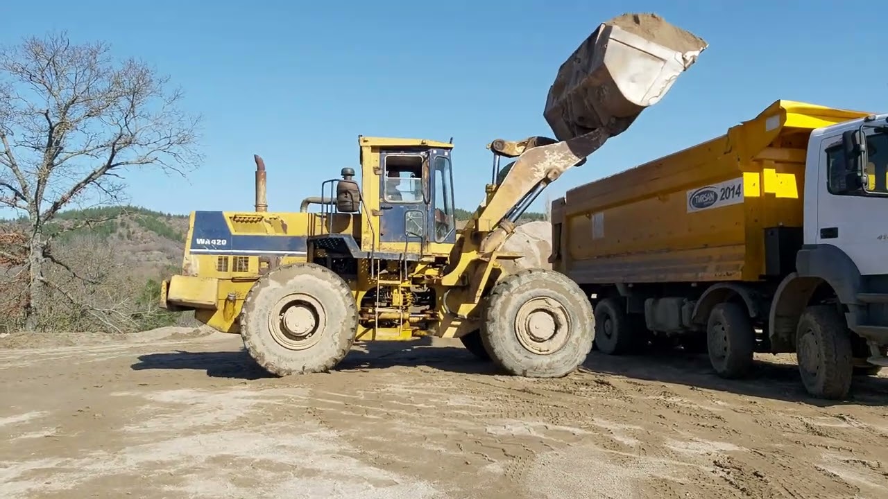 Komatsu WA420 Loder Kum Yükleme || Komatsu Wheel Loader Loading Dump Truck