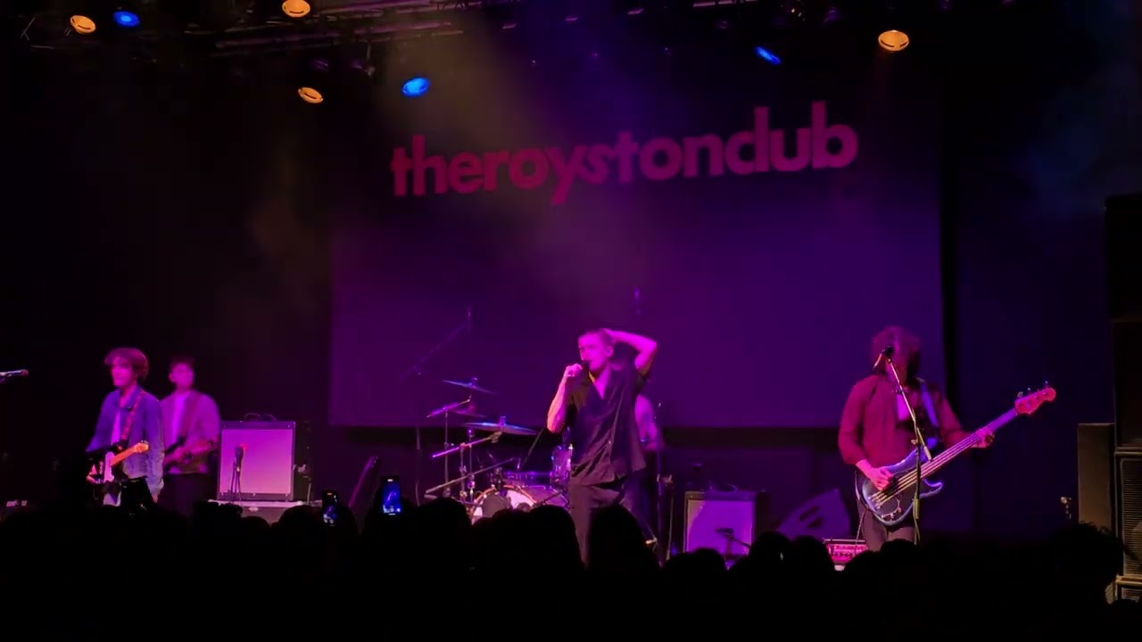 ‎@theroystonclub  - Common People into I'm A Liar - Glasgow QMU - 17/11/24