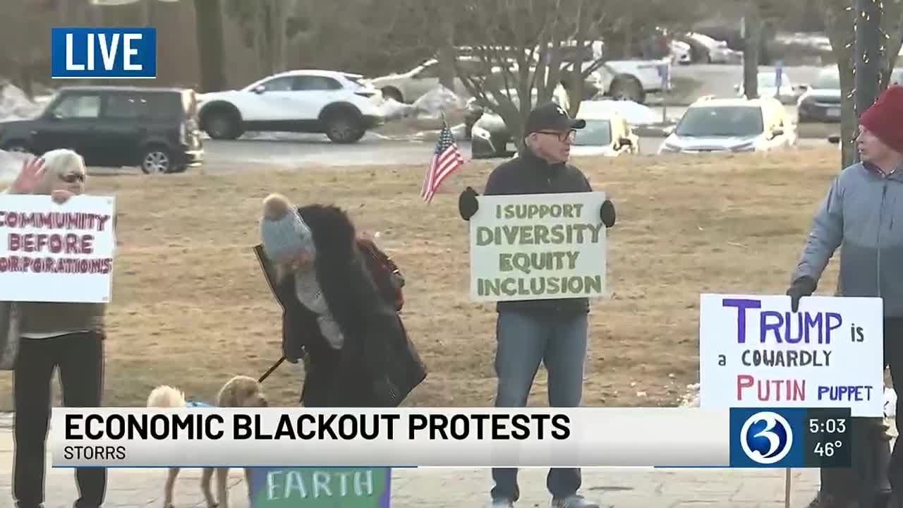 ‘Blackout Friday’ urges customers to avoid buying from big companies