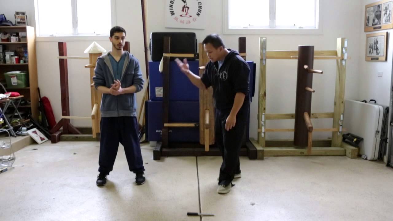 Wing Chun - S2 - EP2 Shift and Punch combined