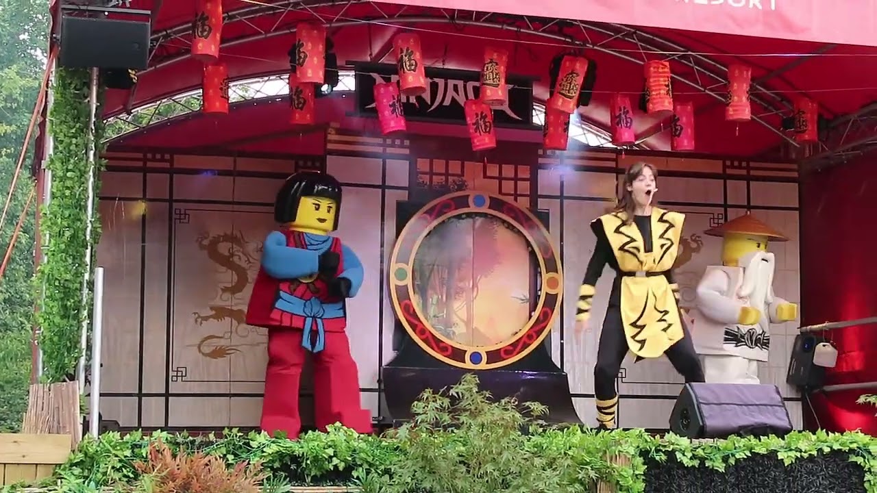 Lego Ninjago Portal of Peril Show Legoland with Lloyd Jay Nya Wu
