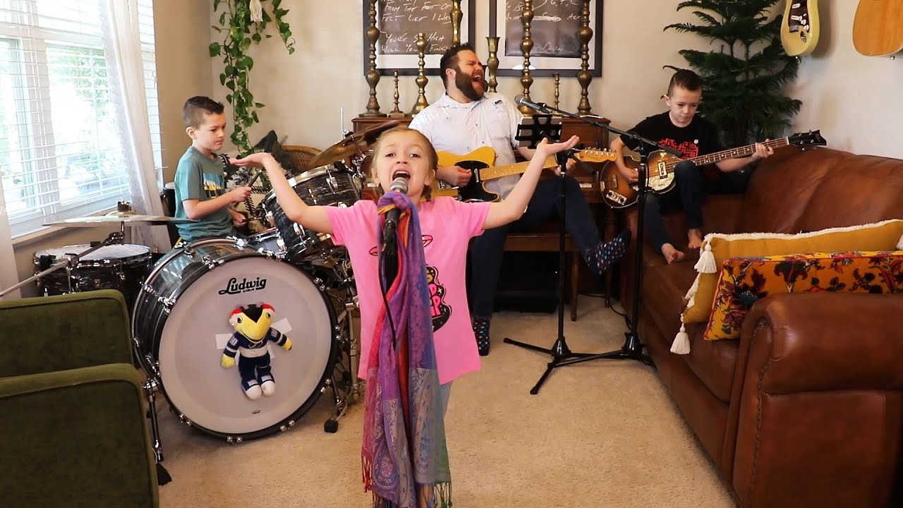 Colt Clark and the Quarantine Kids play 