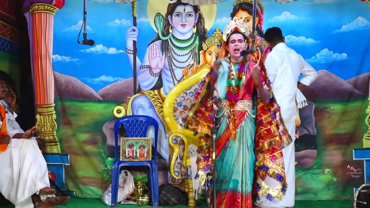 శ్రీ చెన్నకేశవ స్వామి వీధి నాటకంలో తిమ్మారెడ్డి లక్ష్మిదెవి ప్రవేశం గ్రా రెనివట్ల మం మద్దూర్ NRPT