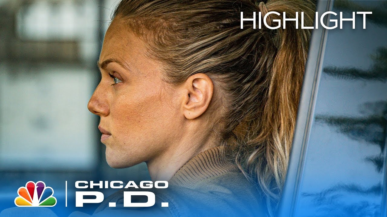 We're Not Meeting Anyone. You're Ripping! - Chicago PD (Episode Highlight)