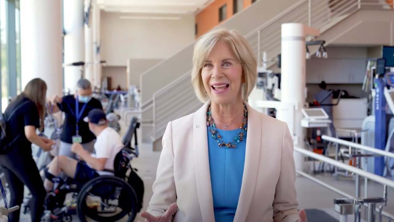 Supervisor Janice Hahn visits Rancho Los Amigos