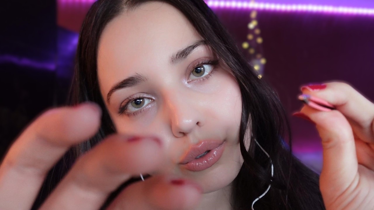 ASMR Doing Your Eyebrows [roleplay]✨(Up Close Personal Attention)