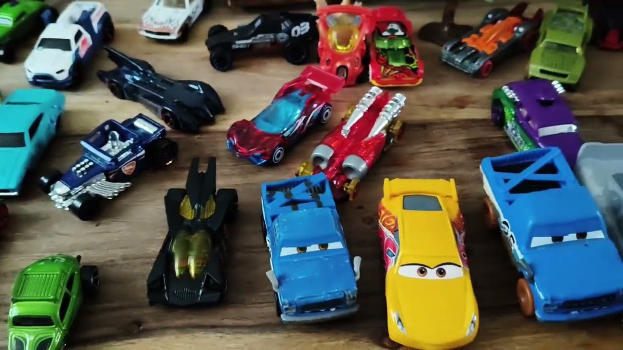 Carbooting for Dungeons and Dragons Diorama bits! featuring Matchbox toy cars