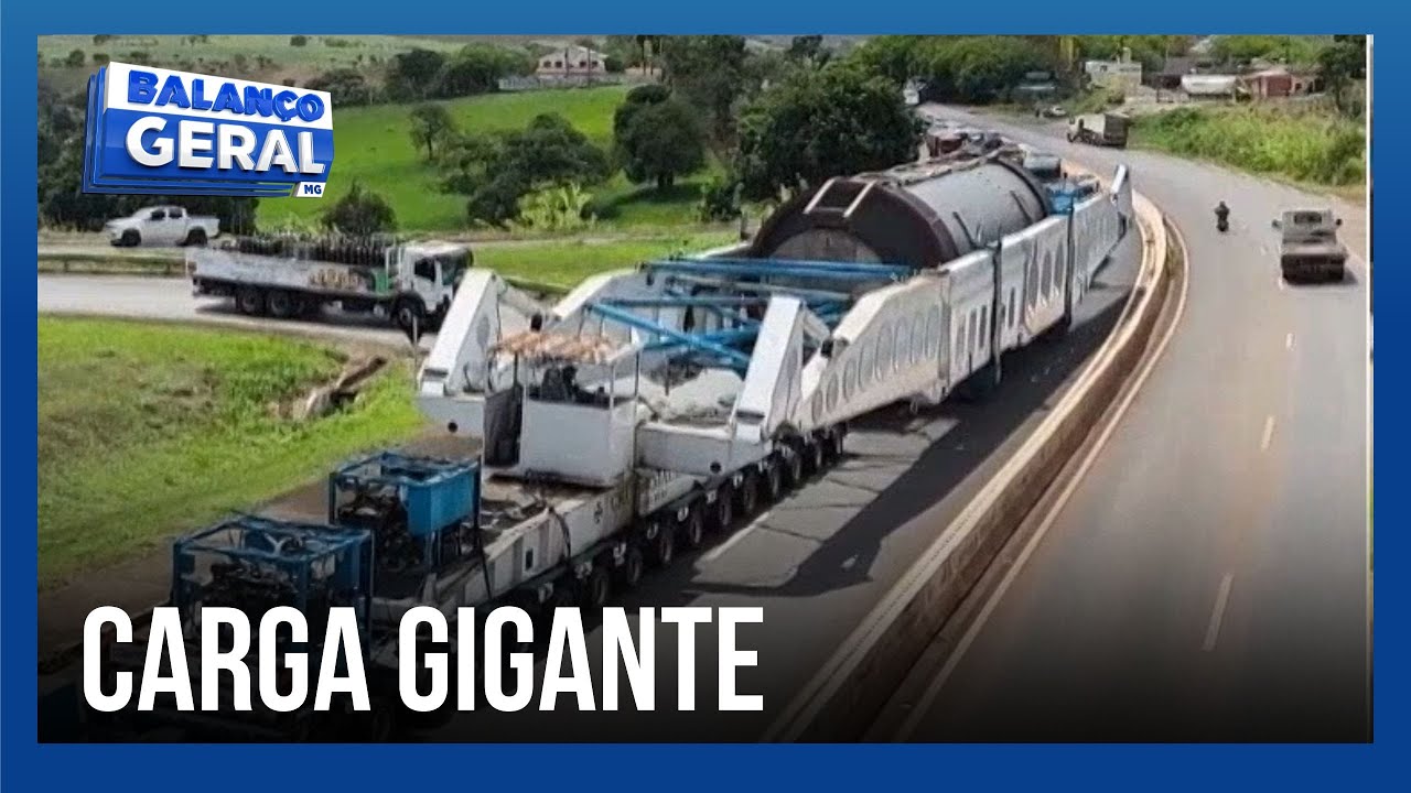 BR-365: carga gigante chega no posto da PRF em Patos de Minas