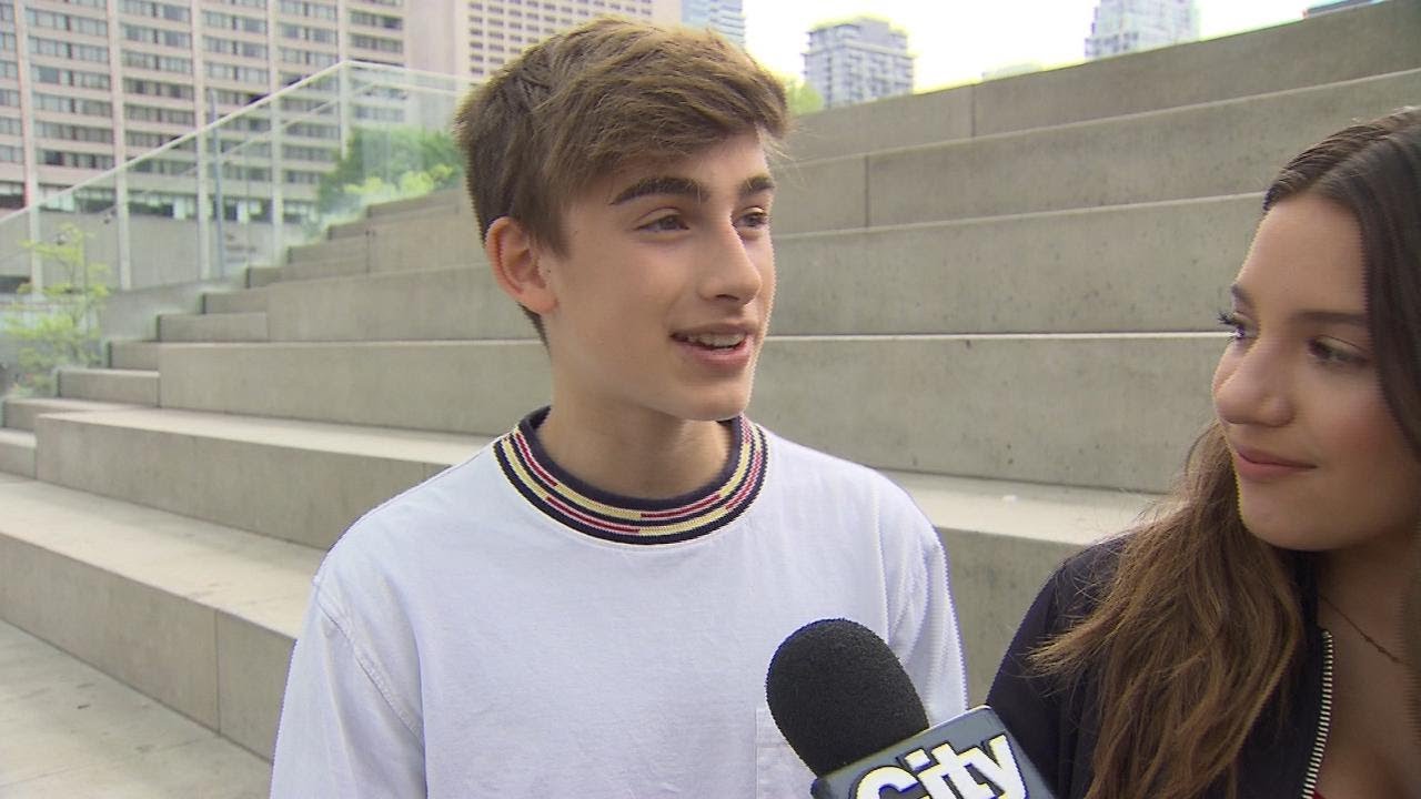 15-year-old Toronto Youtube star Johnny Orlando signs major record deal