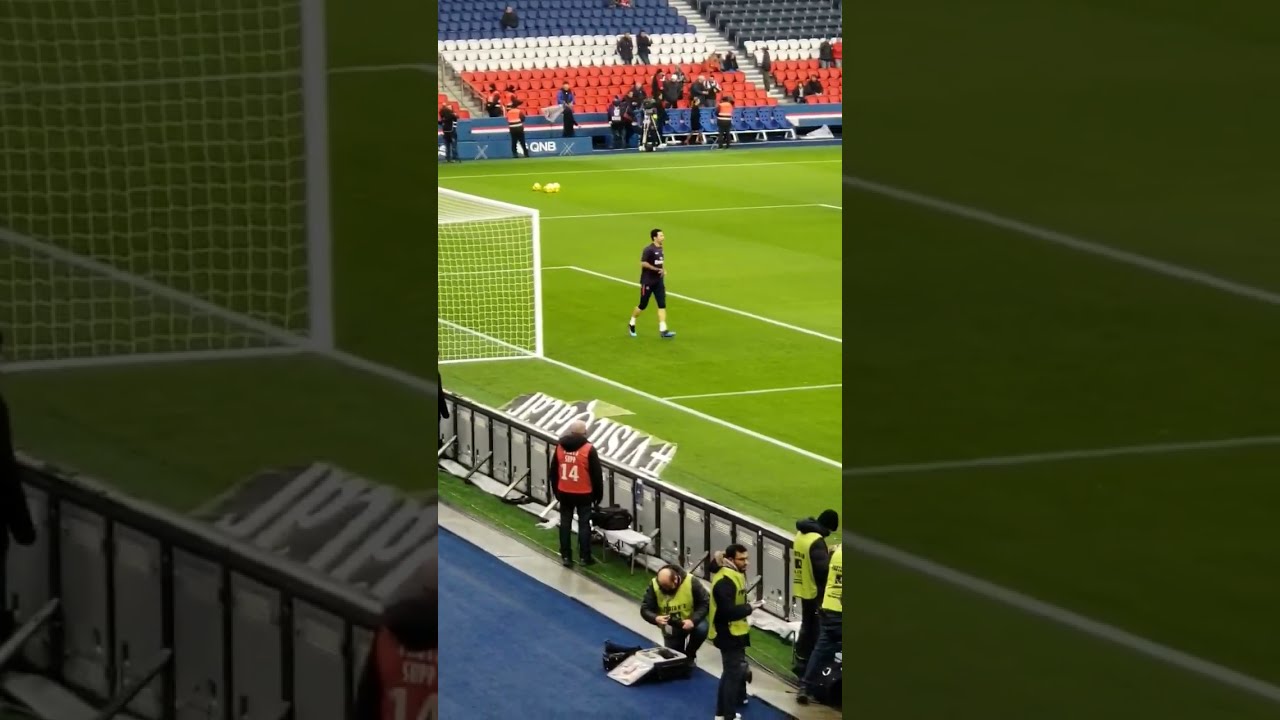 Gianluigi Buffon (PSG) what a legend ! (one of the best goalkeepers ever)