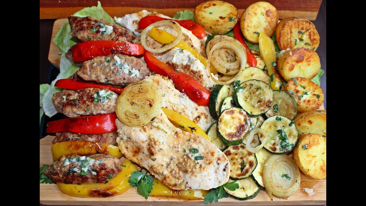 SZASZŁYKI KOFTA,  MARYNOWANE PIERSI Z KURCZAKA I GRILOWANE WARZYWA  #grill #diner #obiad