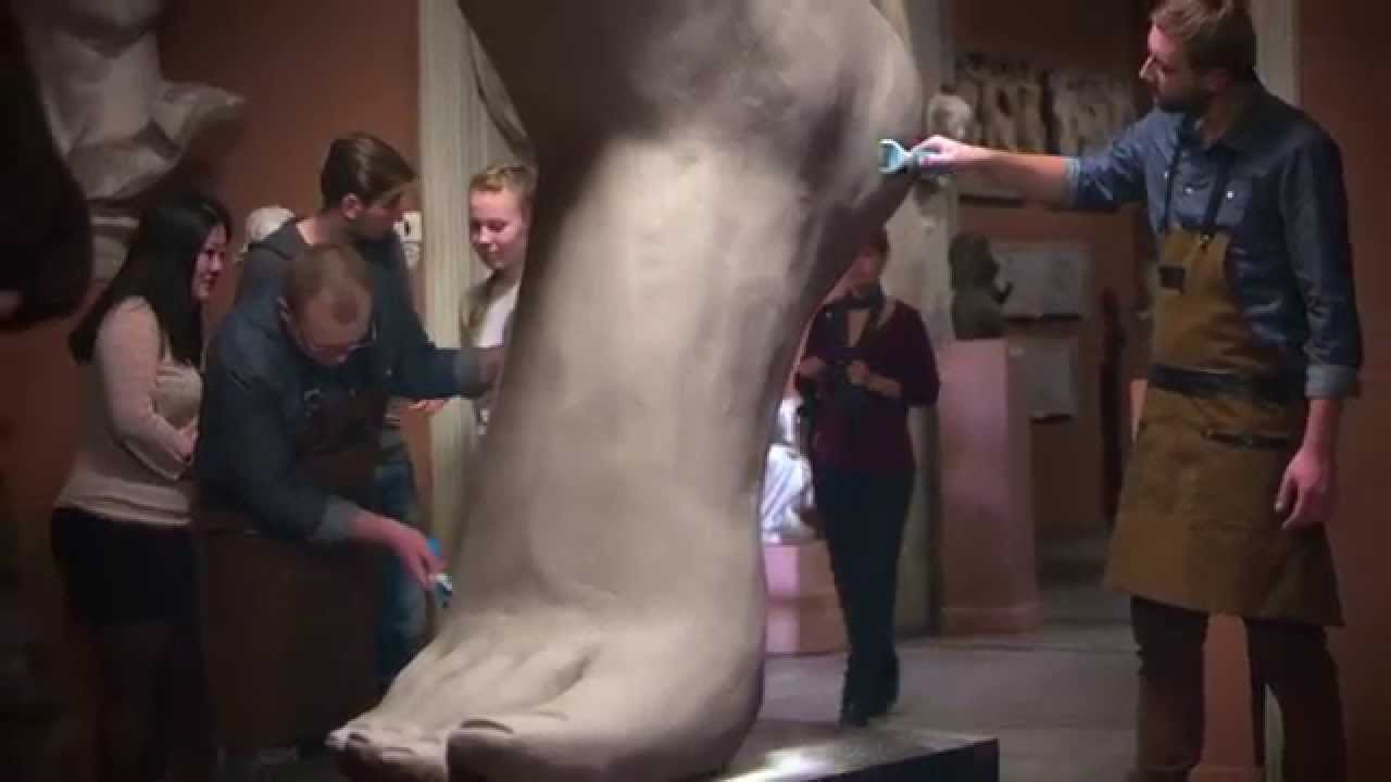 Реклама Scholl Velvet Smooth Искусство преображения ног