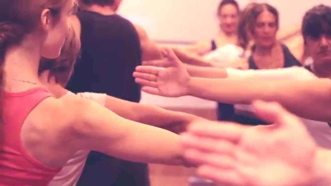 Axa Yoga | Curso de Espaldar y Kuruntas | Int. Eduardo Cahuapé