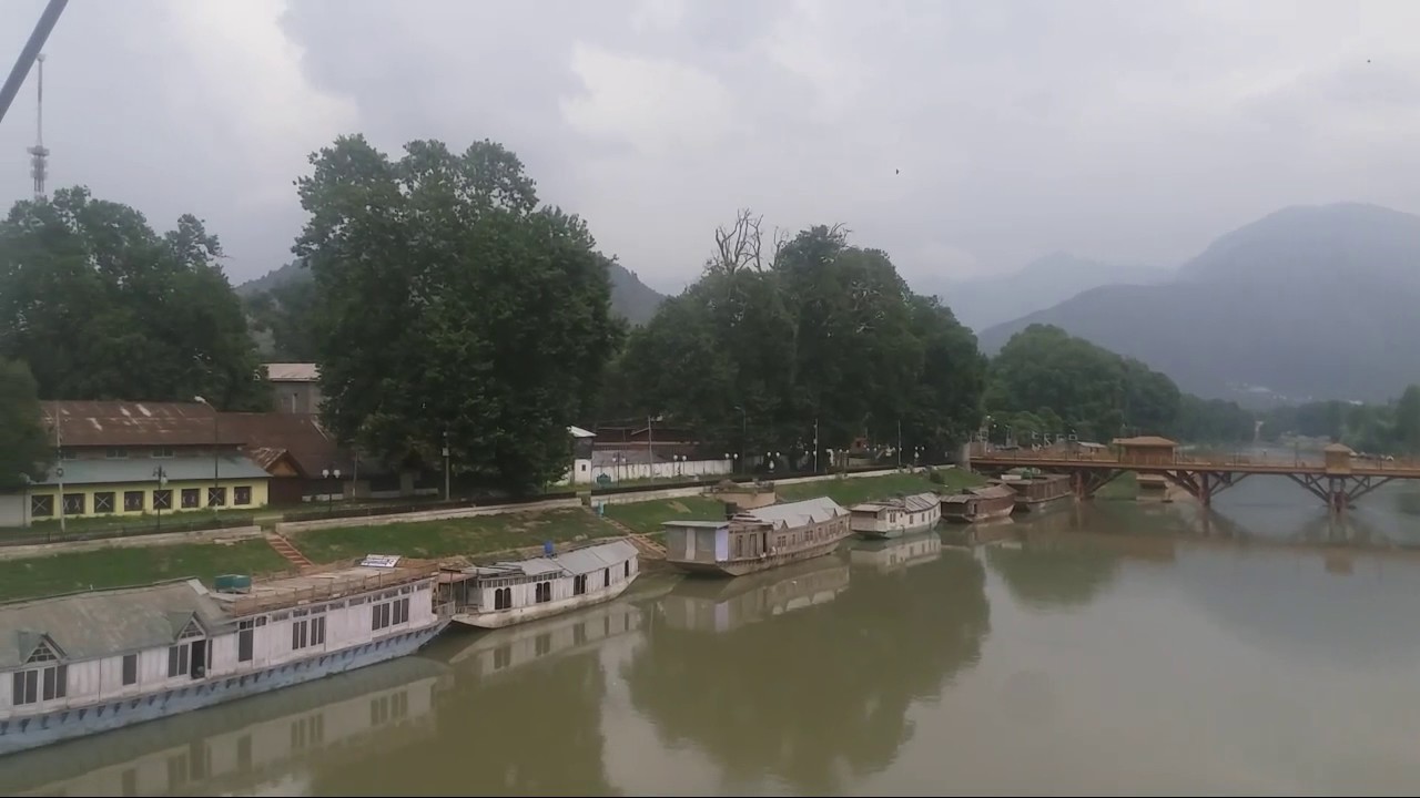 View of Zero bridge Srinagar