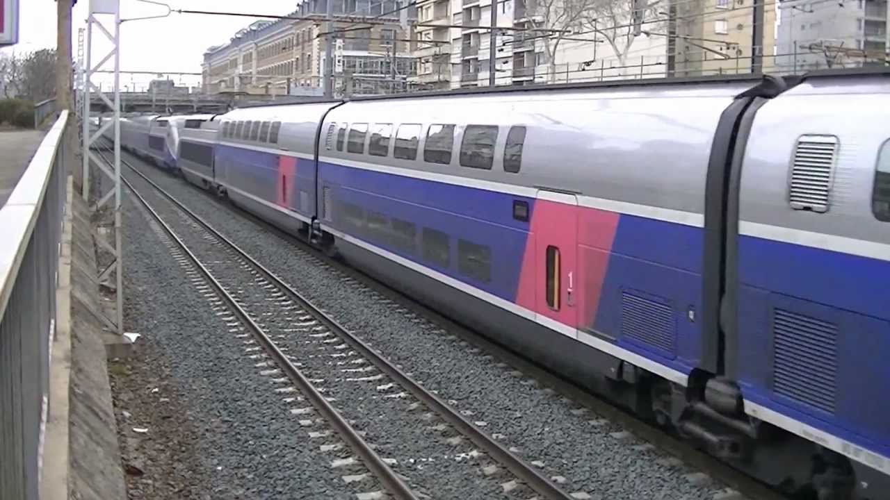 5 TGV réseau+1 TGV Carmillon+17 trains TER+4 trains TGV