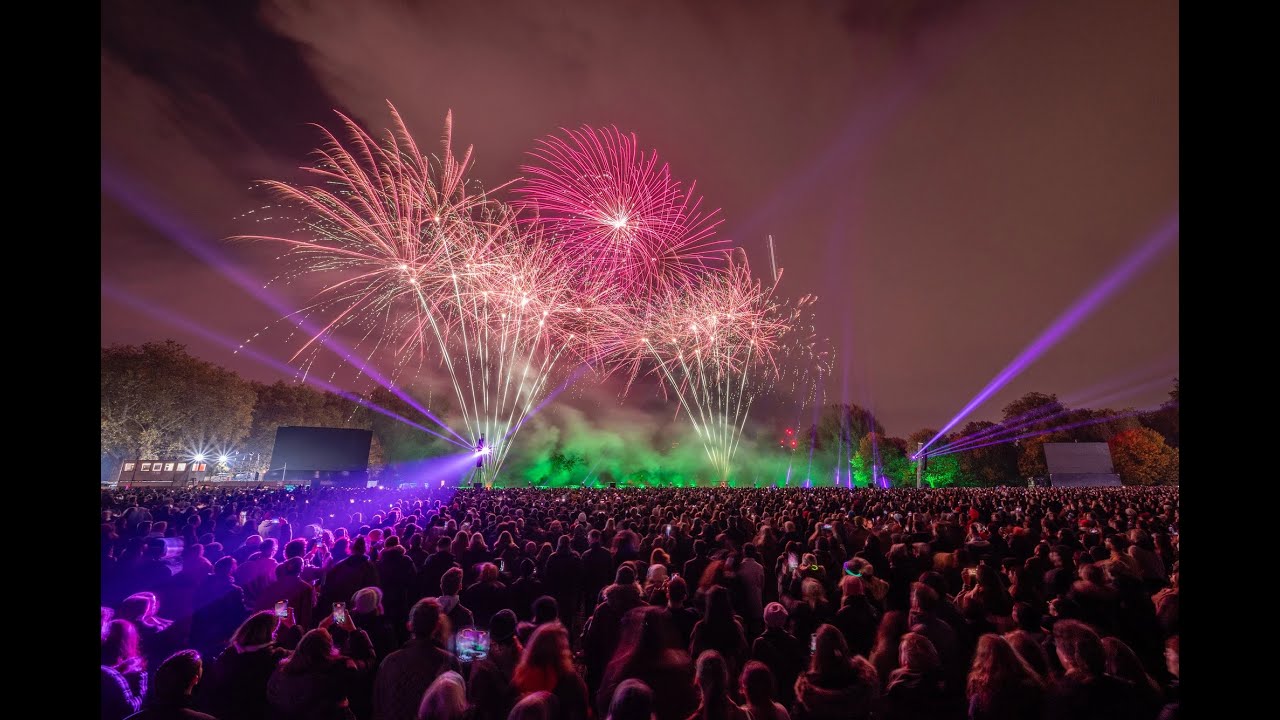 4K Battersea Park Dazzling Fireworks Display