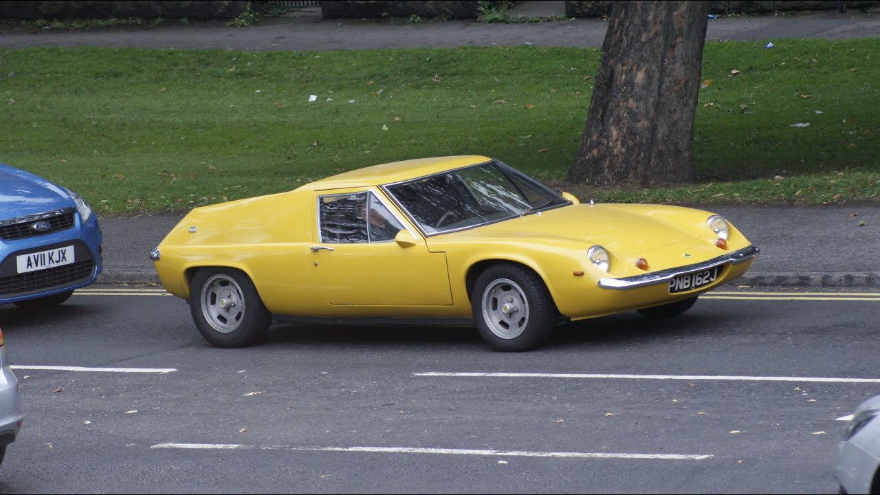 LOTUS MOTOR CARS SPOTTED IN HARROGATE ON SKIPTON ROAD #CARSPOTTING #CLASSICCARS