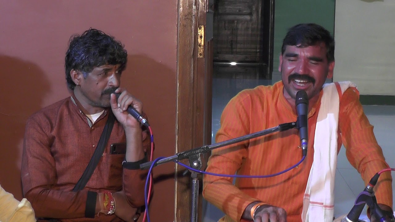 सांवरे को दिल में बसा कर तो देखो एक बार वृंदावन आकर तो देखो
