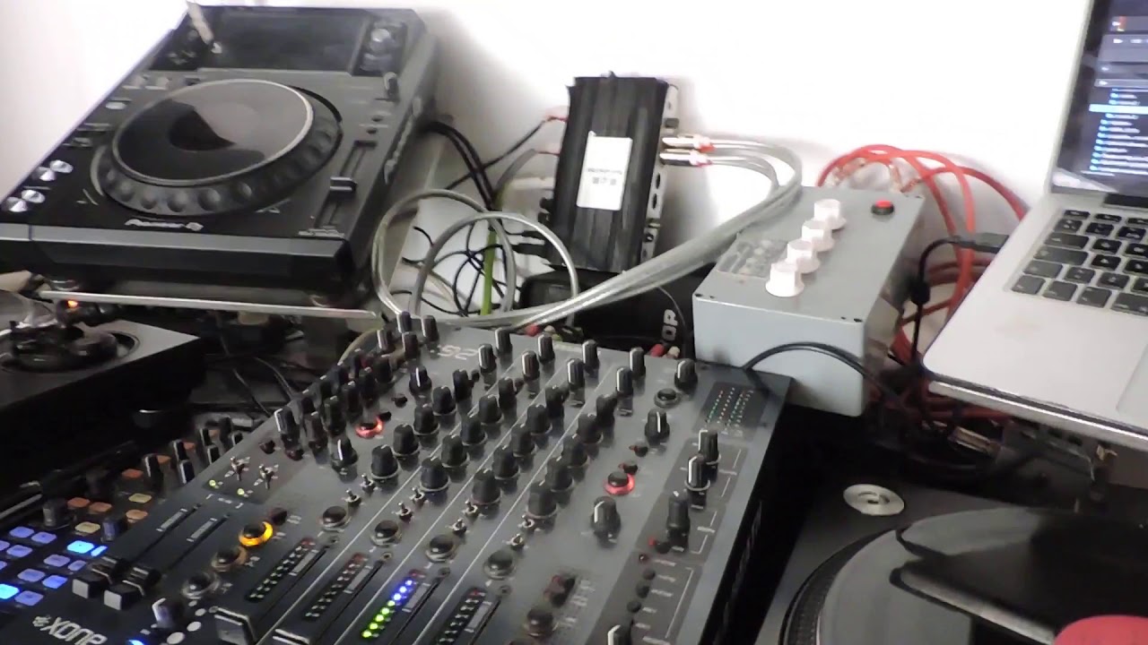 enviar efectos de traktor a traves de send return xone 92 , envios y retornos efecto richie hawtin