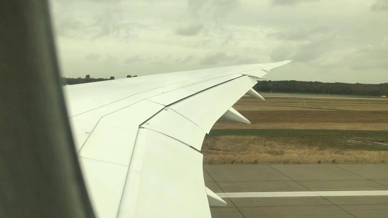 Etihad Dreamliner Boeing B787-900 A6-BLH Route DUS D&uuml;sseldorf Airport to Abu Dhabi AUH Airport Seat