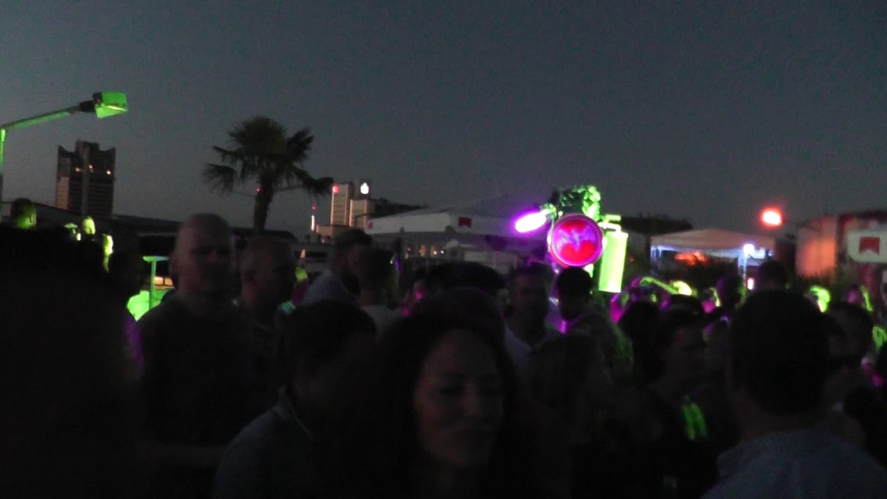 DJ Amok Dee 30.06.2018 Part 2 Techno Classics im Roof Garden in Hannover