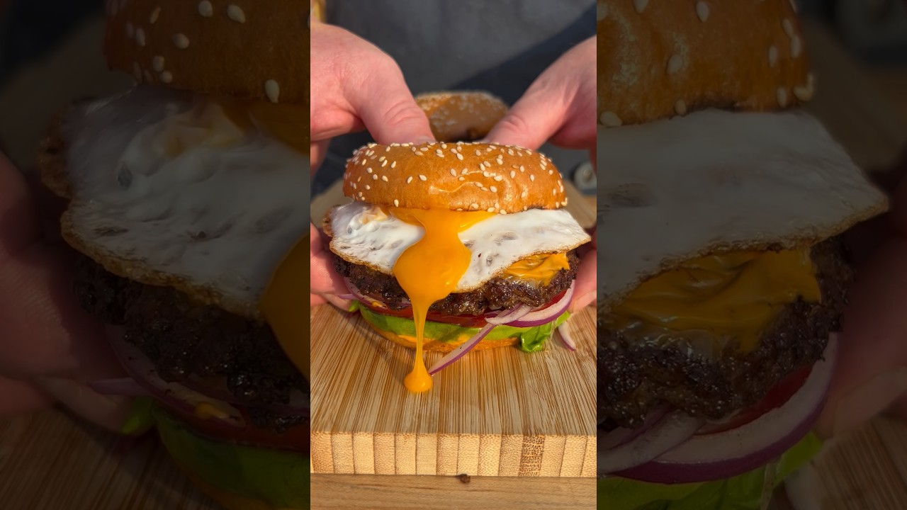 Fried Egg Smash Burger 🍔 🍳 