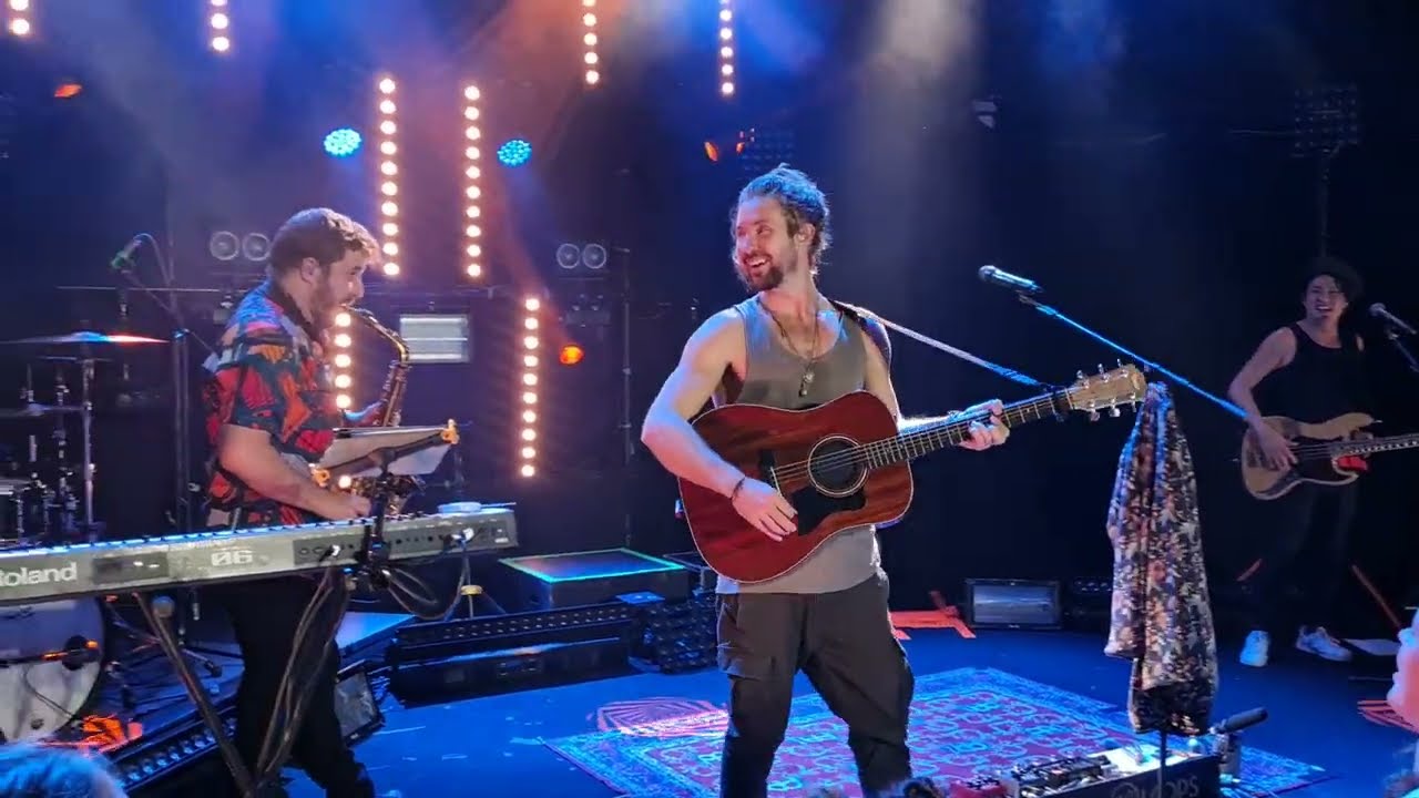 Jeremy Loops - Better Together, live at Trabendo, Paris, France, 1st October 2022 (Nuit Blanche)