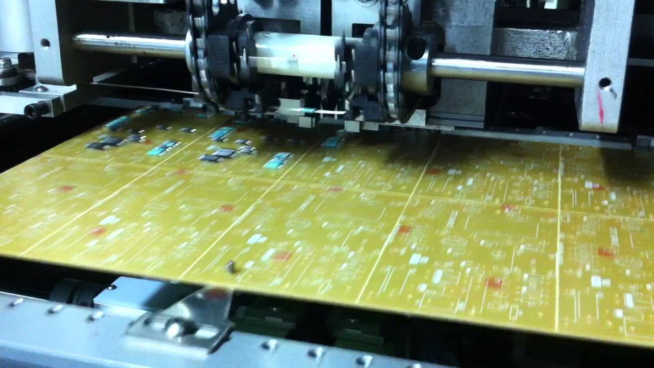Máquina Insersora de Componentes PTH Axial Sciencgo XG4000