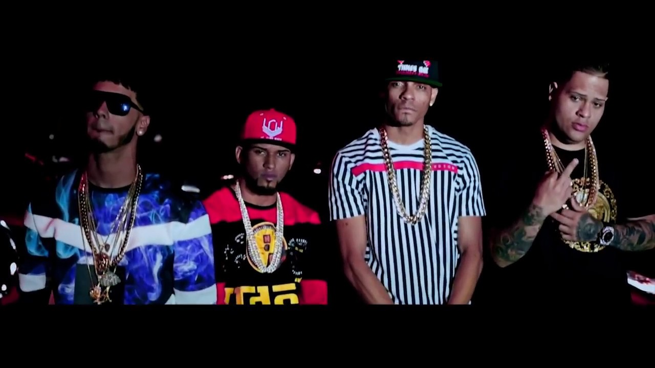 Bryant Myers Feat Anonimus, Anuel AA y Almighty   Esclava Remix Video Oficial